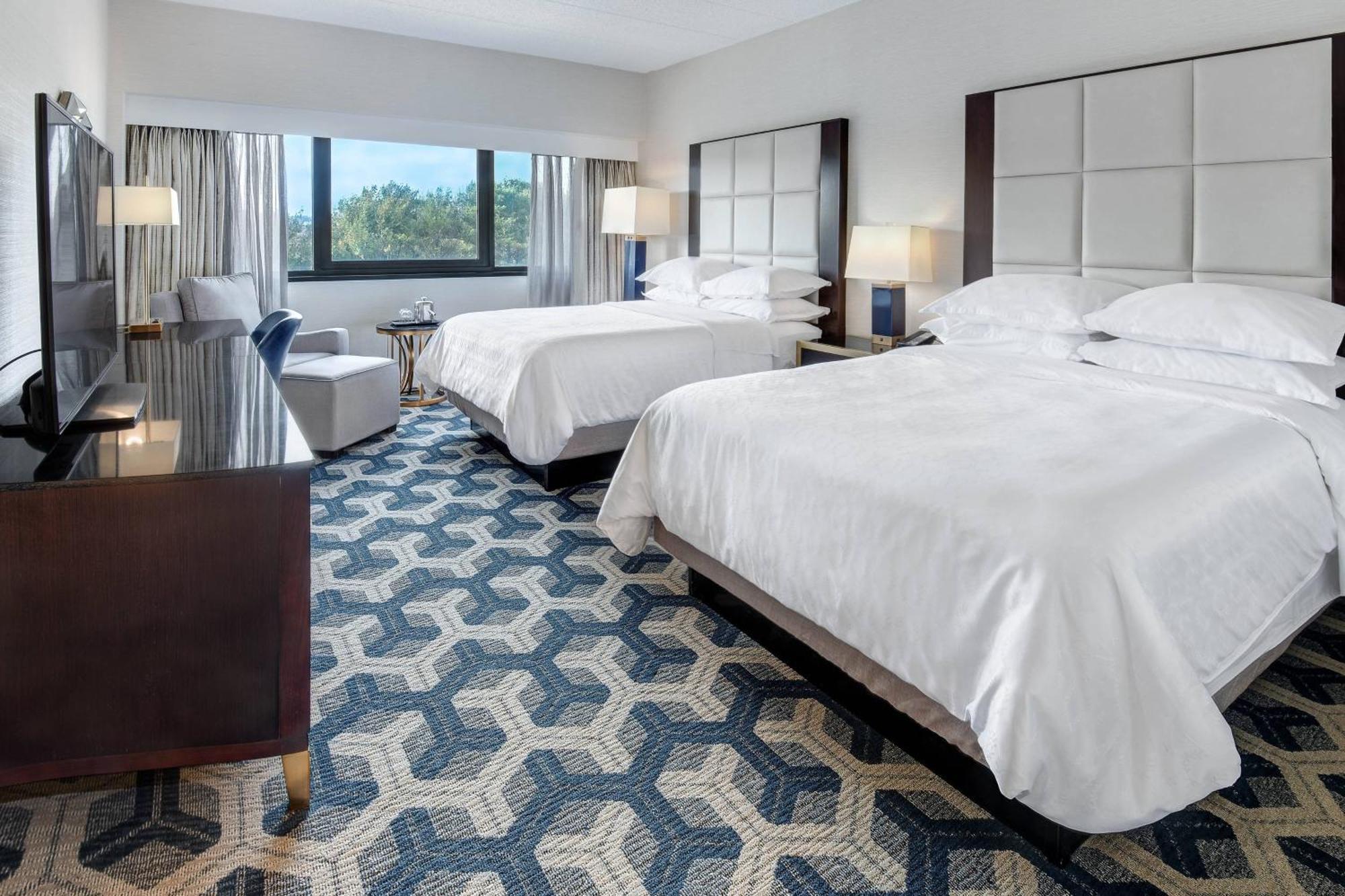 Sheraton Eatontown Hotel Dış mekan fotoğraf