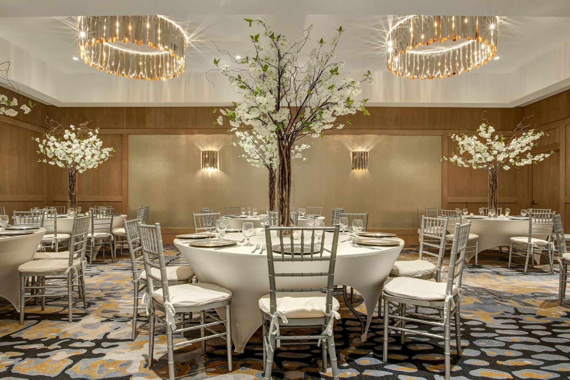 Sheraton Eatontown Hotel Dış mekan fotoğraf