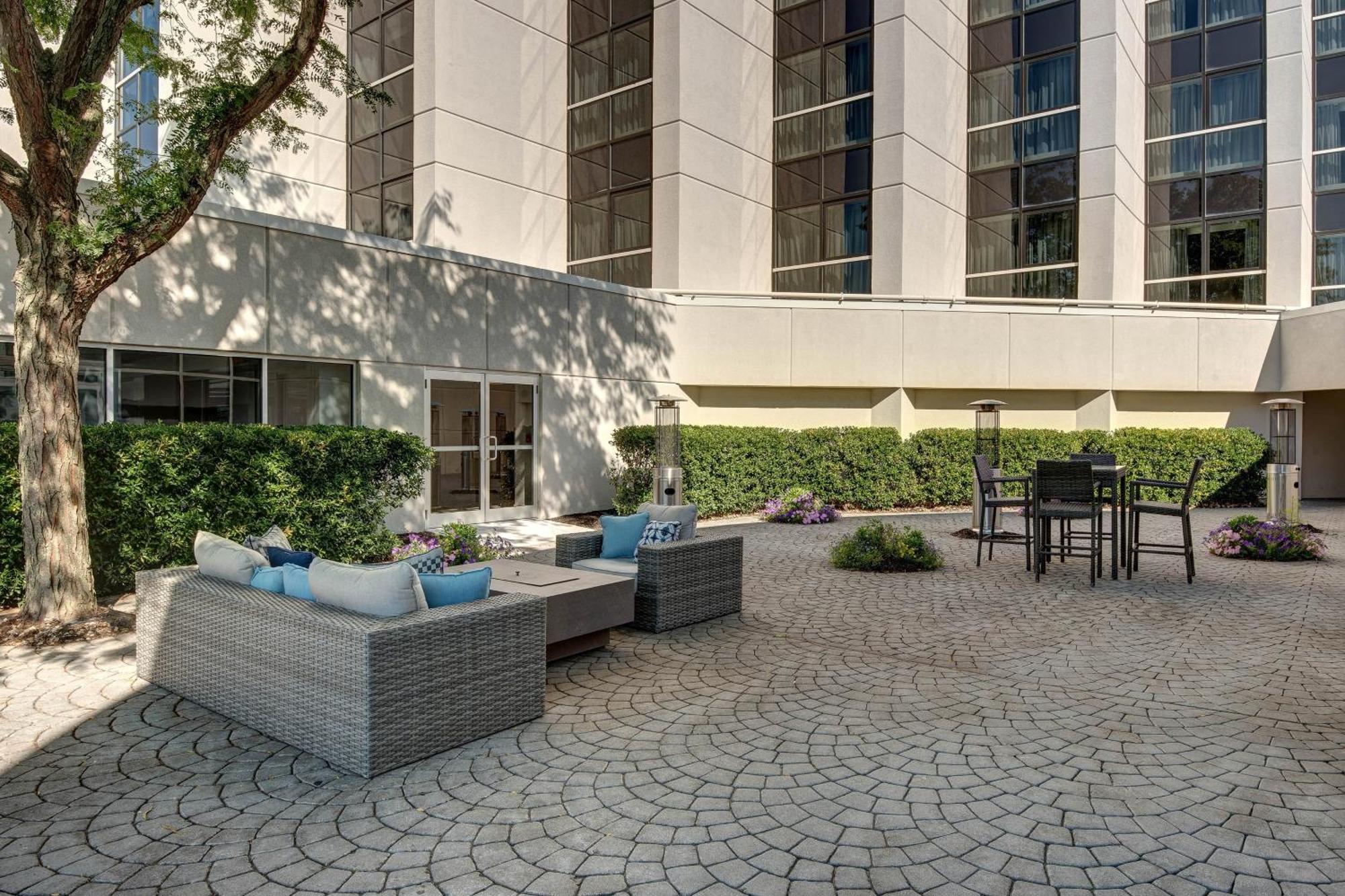 Sheraton Eatontown Hotel Dış mekan fotoğraf