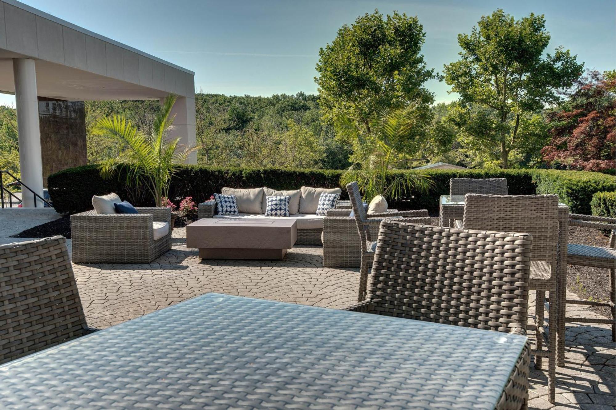 Sheraton Eatontown Hotel Dış mekan fotoğraf